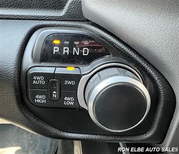 2022 RAM 1500 Big Horn   - Photo 21 - Macomb, IL 61455