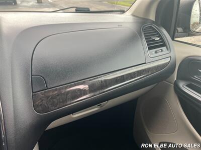 2016 Dodge Grand Caravan SXT - Photo 21 - Macomb, IL 61455