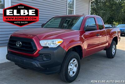 2022 Toyota Tacoma SR5   - Photo 1 - Macomb, IL 61455