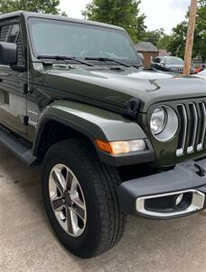 2021 Jeep Wrangler Unlimited Sahara Altitude   - Photo 7 - Macomb, IL 61455