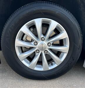 2019 Chrysler Pacifica Touring L - Photo 4 - Macomb, IL 61455