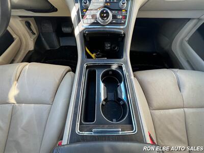 2017 Lincoln Continental Select   - Photo 26 - Macomb, IL 61455
