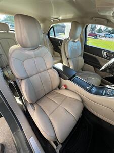 2017 Lincoln Continental Select   - Photo 15 - Macomb, IL 61455