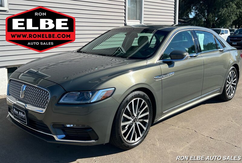 2017 Lincoln Continental Select   - Photo 1 - Macomb, IL 61455