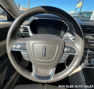2017 Lincoln Continental Select   - Photo 20 - Macomb, IL 61455