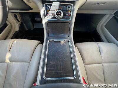 2017 Lincoln Continental Select   - Photo 25 - Macomb, IL 61455