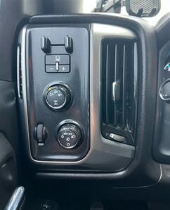 2016 Chevrolet Silverado 2500HD LT - Photo 19 - Macomb, IL 61455