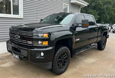 2016 Chevrolet Silverado 2500HD LT - Photo 2 - Macomb, IL 61455