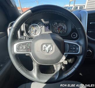 2022 RAM 1500 Big Horn   - Photo 15 - Macomb, IL 61455