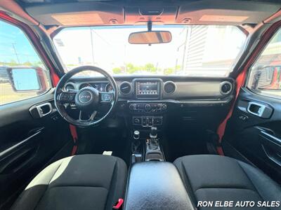 2020 Jeep Wrangler Unlimited Sport   - Photo 14 - Macomb, IL 61455