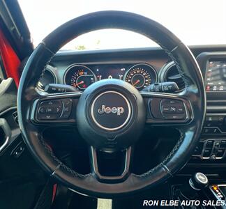2020 Jeep Wrangler Unlimited Sport   - Photo 15 - Macomb, IL 61455