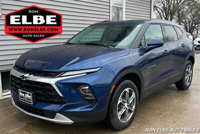 2023 Chevrolet Blazer LT   - Photo 1 - Macomb, IL 61455