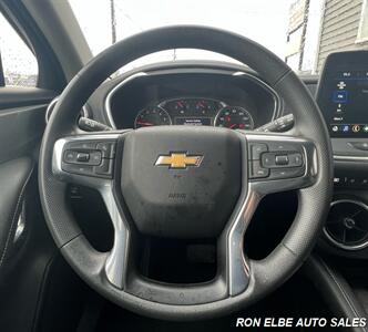 2023 Chevrolet Blazer LT   - Photo 16 - Macomb, IL 61455