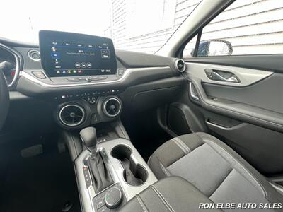 2023 Chevrolet Blazer LT   - Photo 18 - Macomb, IL 61455