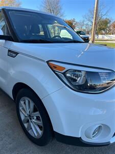 2018 Kia Soul +   - Photo 7 - Macomb, IL 61455