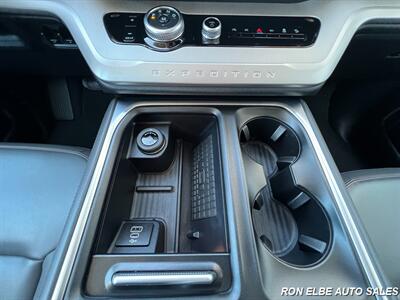 2025 Ford Expedition MAX Active   - Photo 24 - Macomb, IL 61455