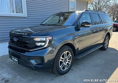 2025 Ford Expedition MAX Active   - Photo 2 - Macomb, IL 61455