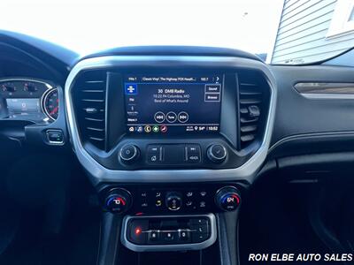 2023 GMC Acadia SLE - Photo 20 - Macomb, IL 61455