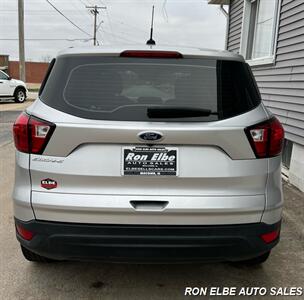 2018 Ford Escape SEL   - Photo 8 - Macomb, IL 61455