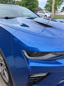 2017 Chevrolet Camaro SS - Photo 6 - Macomb, IL 61455