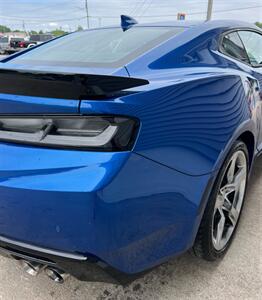 2017 Chevrolet Camaro SS - Photo 7 - Macomb, IL 61455