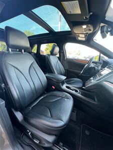 2017 Lincoln MKC Reserve   - Photo 13 - Macomb, IL 61455
