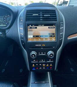 2017 Lincoln MKC Reserve   - Photo 21 - Macomb, IL 61455