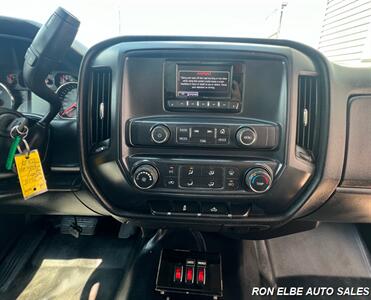 2015 Chevrolet Silverado 3500HD CC Work Truck - Photo 22 - Macomb, IL 61455
