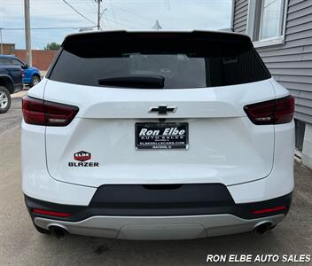 2023 Chevrolet Blazer LT   - Photo 9 - Macomb, IL 61455