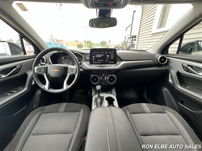 2023 Chevrolet Blazer LT   - Photo 17 - Macomb, IL 61455