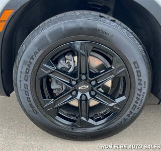 2023 Chevrolet Blazer LT   - Photo 4 - Macomb, IL 61455