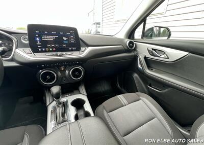 2023 Chevrolet Blazer LT   - Photo 21 - Macomb, IL 61455