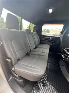 2021 RAM 1500 Big Horn   - Photo 12 - Macomb, IL 61455