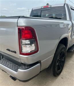 2021 RAM 1500 Big Horn   - Photo 8 - Macomb, IL 61455