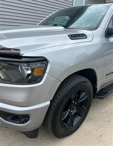 2021 RAM 1500 Big Horn   - Photo 5 - Macomb, IL 61455