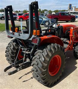 2011 Kubota B3200 w/ LA504 Loader - Photo 7 - Macomb, IL 61455