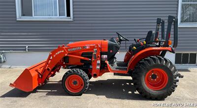 2011 Kubota B3200 w/ LA504 Loader - Photo 3 - Macomb, IL 61455