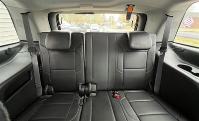 2015 Chevrolet Tahoe LTZ   - Photo 13 - Macomb, IL 61455
