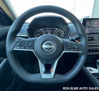 2023 Nissan Altima 2.5 SV - Photo 19 - Macomb, IL 61455