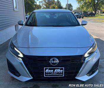 2023 Nissan Altima 2.5 SV - Photo 5 - Macomb, IL 61455