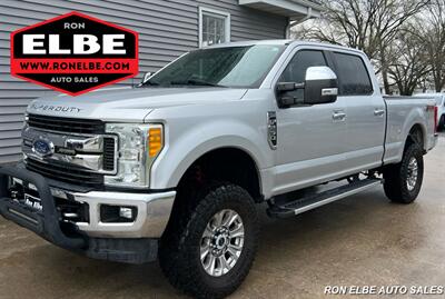 2017 Ford F-250 Super Duty XLT   - Photo 1 - Macomb, IL 61455