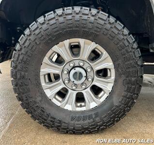 2017 Ford F-250 Super Duty XLT   - Photo 4 - Macomb, IL 61455