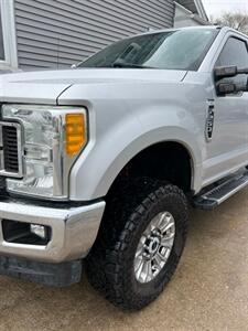 2017 Ford F-250 Super Duty XLT   - Photo 5 - Macomb, IL 61455