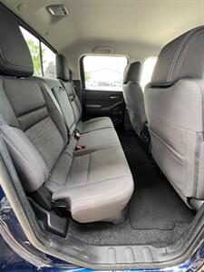 2022 Nissan Frontier SV   - Photo 15 - Macomb, IL 61455
