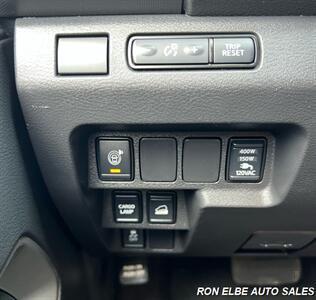 2022 Nissan Frontier SV   - Photo 21 - Macomb, IL 61455