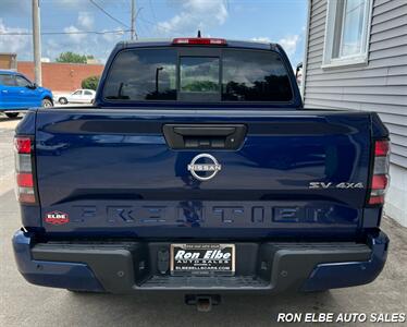 2022 Nissan Frontier SV   - Photo 9 - Macomb, IL 61455