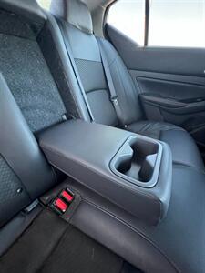 2023 Nissan Altima 2.5 SR - Photo 16 - Macomb, IL 61455