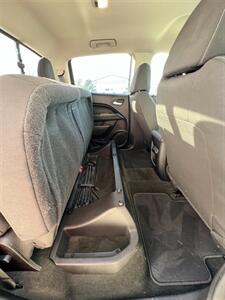 2018 Chevrolet Colorado LT - Photo 12 - Macomb, IL 61455