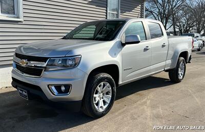 2018 Chevrolet Colorado LT - Photo 2 - Macomb, IL 61455