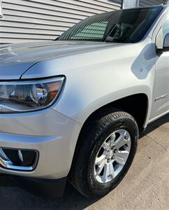 2018 Chevrolet Colorado LT - Photo 5 - Macomb, IL 61455